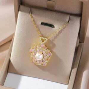 【限定!!】鎮店の逸品｜淡水パール×高級ジルコニア スピンデザインネックレス  （3点）